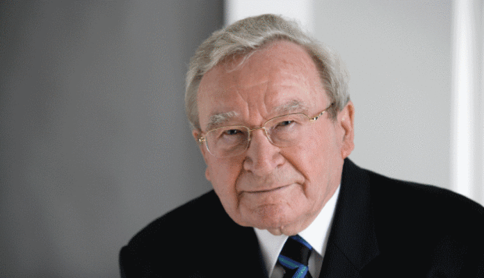 Vielfach ausgezeichneter Unternehmer: Artur Fischer starb im Alter von 96 Jahren (© Unternehmensgruppe fischer)