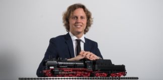 Glaubt weiter an Märklin: Geschäftsführer und Spielwaren-Spross Florian Sieber (© Gebr. Märklin & Cie. GmbH)