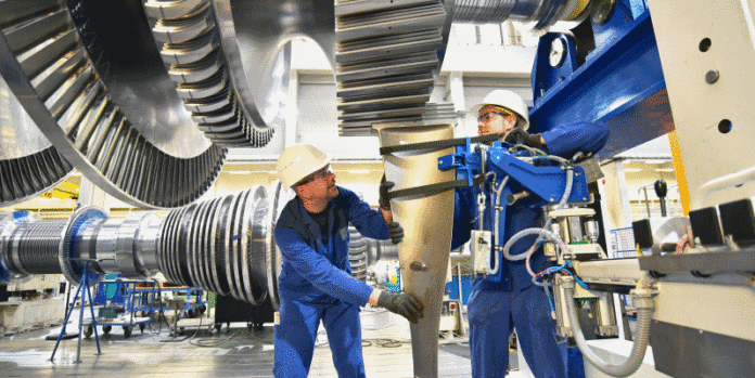 Gute Arbeit: Der europäische Maschinenbau steht international gut da (© fotolia/industrieblick)