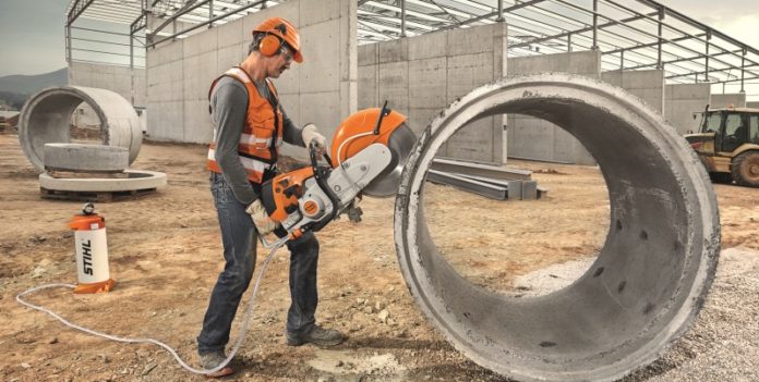 Stihl Holding AG & Co. KG Starke Technik: Stihl hat sich zum Weltmarktführer für Motorsägen und Geräte zur Landschaftspflege entwickelt (© Stihl Holding AG & Co. KG)