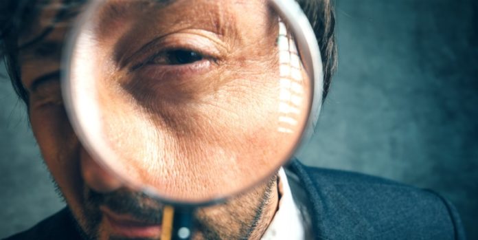 Wo ist die Rendite: Anleger müssen zur Zeit genau hinschauen (© fotolia/Bits and Splits)
