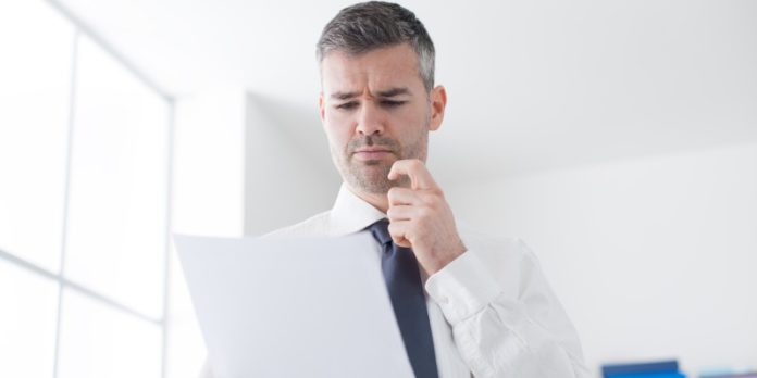 Risikoavers: Käufer erwarten heute Garantien vom Zielunternehmen. (© Fotolia)