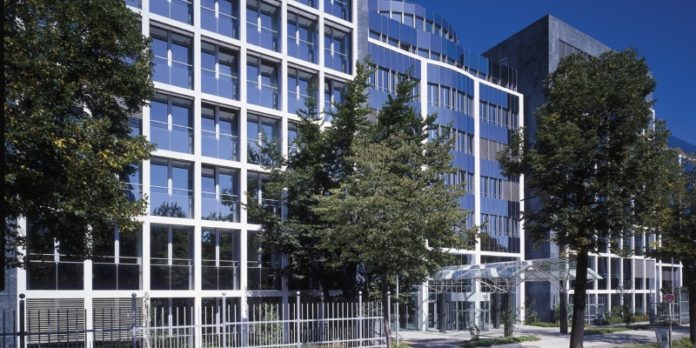 Zentrale von Giesecke+Devrient in München: Seit der Umstrukturierung zur Holding vor zwei Jahren sind die vier Geschäftsbereiche selbstständiger.