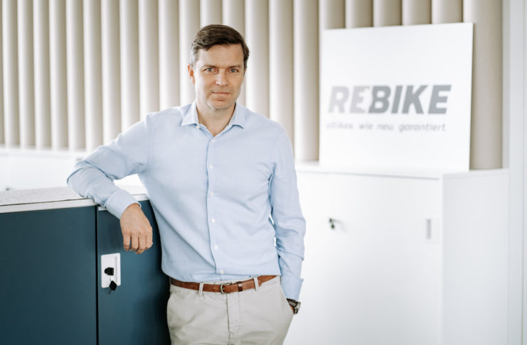 Die Rebike Mobility GmbH wächst rasant und finanziert sich jetzt für sein weiteres Wachstum mit einem Darlehen von der Kreditplattform creditshelf.