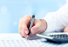 Vera Sand¬mann ist neue Part¬ne¬rin der Prüfungs- und Beratungsgesellschaft Eb¬ner Stolz. In Ham¬burg wird sie zukünftig den Be¬reich Tran¬sac¬tion Ad¬vi¬sory Ser¬vices (TAS) verstärken.