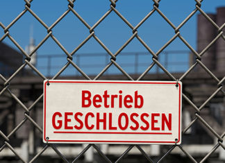 (c) bluedesign_adobe_Stock