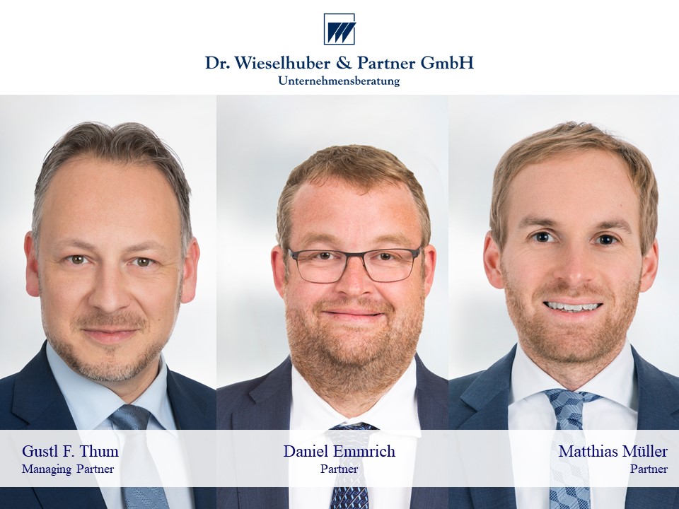 Dr. Wieselhuber & Partner (W&P), spezialisiert auf die Beratung von Familienunternehmen hat einen neuen Managing Partner und zwei neue Partner ernannt. Mit diesen Experten aus den eigenen Reihen mit langjähriger Unternehmenszugehörigkeit soll der Generationswechsel in der Führung fortgesetzt werden.