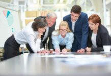 Erfahren Sie, warum eine starke Inhaberstrategie entscheidend ist. Fortbildung ab Juli. Interview mit Prof. Koeberle-Schmid.