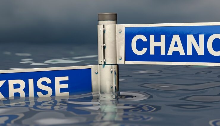 Eigenverwaltung bietet eine praxisnahe Lösung, sie erlaubt es Unternehmen, unter dem Schutz des Insolvenzrechts zu restrukturieren.