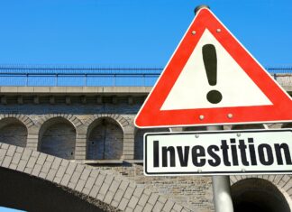 KfW-Kommunalpanel 2025: Investitionsstau der Kommunen wächst auf 215,7 Mrd. EUR. Größte Lücken bei Schulen und Verkehrsinfrastruktur.
