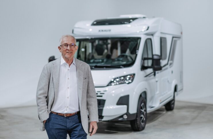 Der Aufsichtsrat der Knaus Tabbert AG hat den Vertrag mit CEO Wim de Pundert bis zum Ende der Hauptversammlung in 2026 verlängert.