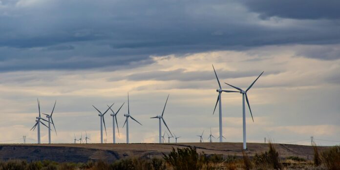 Druck zu mehr Nachhaltigkeit: Mittelständische Unternehmen stehen unter Zugzwang, ihr Energiemanagement zu professionalisieren.