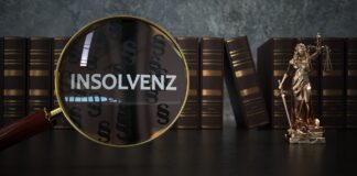 Das Amtsgericht Bielefeld hat am 30. Dezember 2025 die vorläufige Insolvenzverwaltung über die Strathmann Holz GmbH & Co. KG angeordnet.