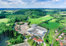 Investor aus der Region übernimmt Displayhersteller Fluhr Werksgelände Fluhr Displays