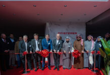 Pfisterer eröffnet neues Trainingszentrum in Riad
