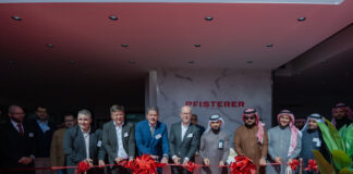 Pfisterer eröffnet neues Trainingszentrum in Riad