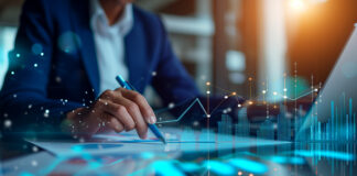 „Wir investieren, um zu halten“ Investieren mit langfristigem Fokus: Admetos begleitet Carve-outs, Nachfolgen und Transformationen im Mittelstand.