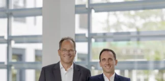 VOSS kündigt Wechsel an der Unternehmensspitze an VOSS kündigt einen Führungswechsel an: Timo Maisel übernimmt 2027 die Unternehmensführung nach dem Rückzug von Dr. Thomas Röthig.