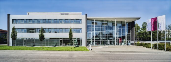 Architekturfotografie innen und außen des Standortes R1 Ismaning