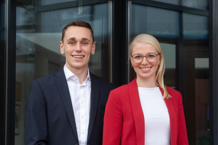 Pressefoto_Waldemar-Behn_fünfte_Generation_Asmus_und_Lisa_Behn